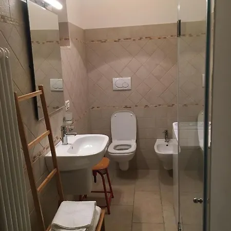Bed & Breakfast Loco43 *